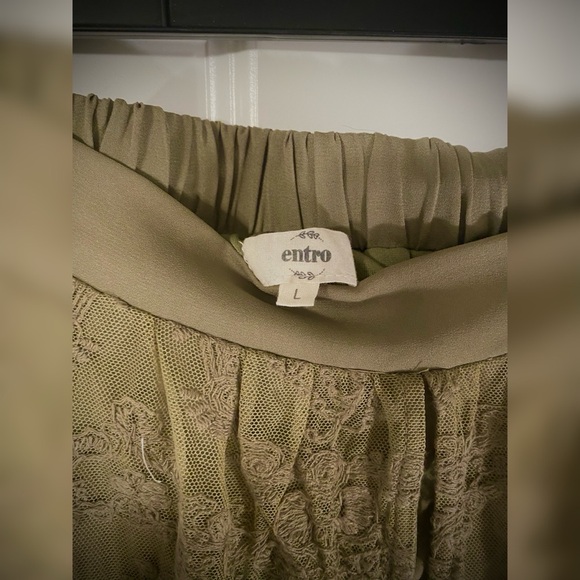 Lace Maxi Skirt/Shorts - Picture 2 of 4